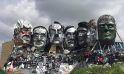 G7: ‘Mount Recyclemore’ of leaders made from electronic waste in Cornwall
